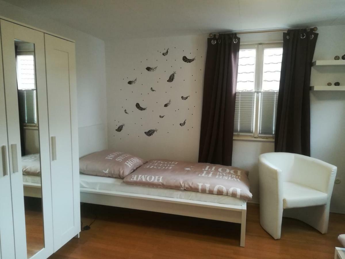 Schnuckelige Ferienwohnung - Naehe Europapark إيتينهايم المظهر الخارجي الصورة